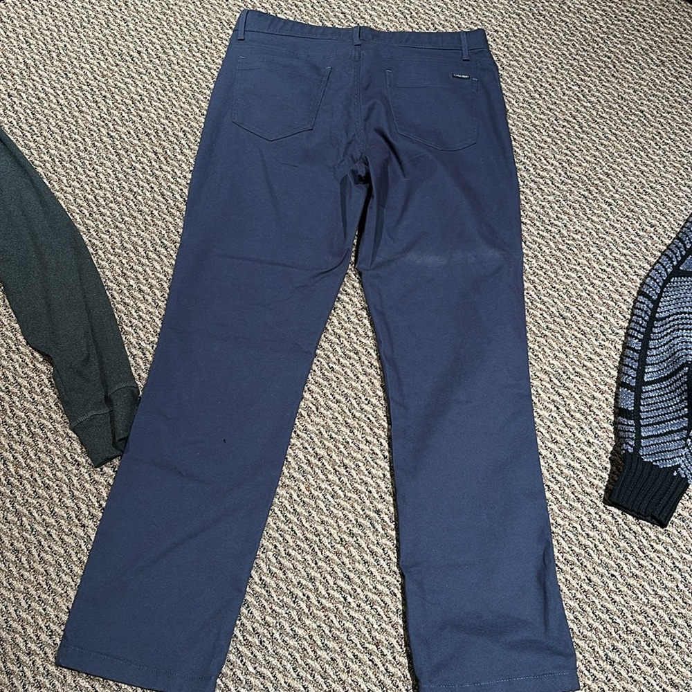 Calvin Klein gray blue men’s chinos - Picture 5 of 5